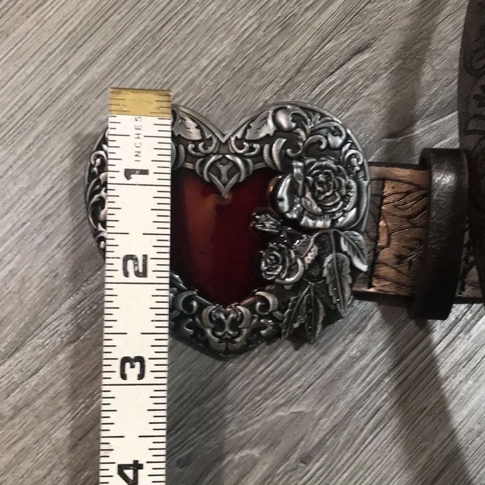 Red Heart‎ Enamel Buckle Belt size M